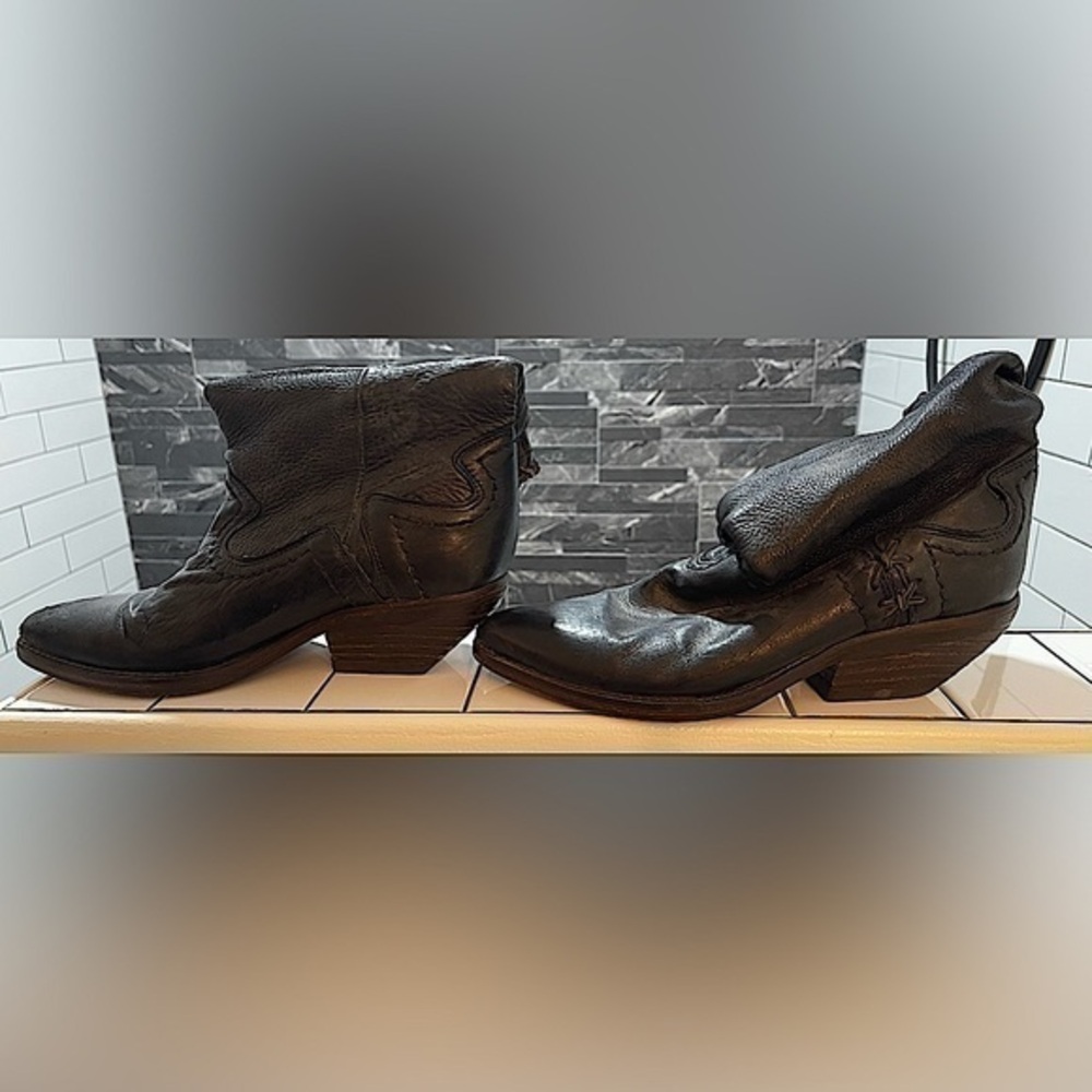 Vintage Zodiac Leather Cowboy Boots